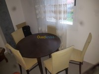 tizi-ouzou-algeria-tables-table-a-mangé