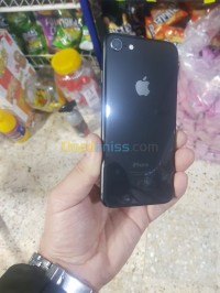 الجزائر-وسط-هواتف-ذكية-apple-iphone-8