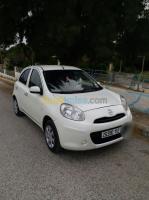 oum-el-bouaghi-algerie-citadine-nissan-micra-2012