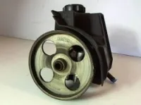 Pompes de direction 206 essence 