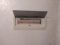 الجزائر-براقي-بناء-و-أشغال-Électricien-bâtiment