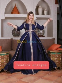 الجزائر-وسط-ملابس-تقليدية-caftan