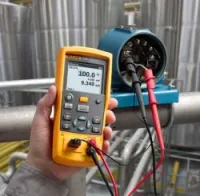 Calibrateur de thermocouple Fluke 714B