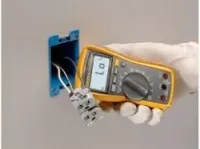 Multimètre numérique Fluke 117