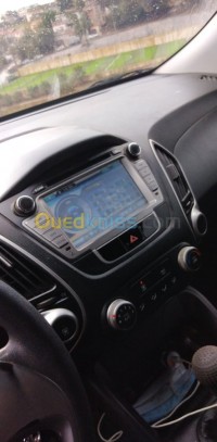 الجزائر-بئر-توتة-طرق-وعرة-دفع-رباعي-hyundai-tucson-2012