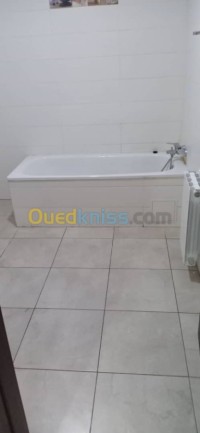 وهران-الجزائر-شقة-location-appartement-f3-oran