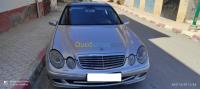 tebessa-algerie-grande-berline-mercedes-benz-classe-e-2005