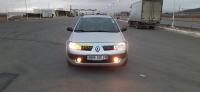 setif-oum-ladjoul-algerie-moyenne-berline-renault-megane-2-2005