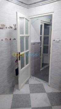باتنة-الجزائر-شقة-byaa-shk-3-ghrf-batn