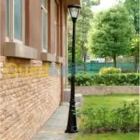 Balise LED Solaire  avec Poteau