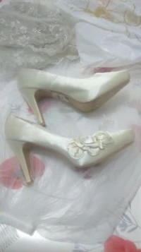 Chaussure de robe blanche 