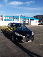 oum-el-bouaghi-ain-mlila-algerie-moyenne-berline-peugeot-308-active-2011