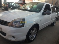 سطيف-العلمة-الجزائر-سيارة-صغيرة-renault-clio-campus-bye-2013