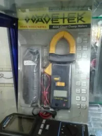 CLAMP METER