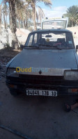 biskra-algerie-mini-citadine-renault-5-1978