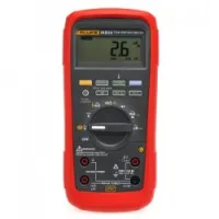 Multimètre numérique TRMS Fluke 28
