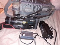 وهران-الجزائر-كاميرا-فيديو-رقمية-caméra-jvc-cassette-modèle-gr-315s-n-s