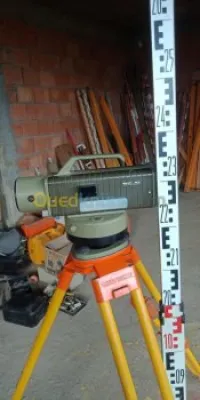 Niveau d'ingénieur WILD N3