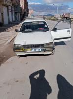 batna-algerie-berline-peugeot-505-1987