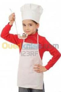الجزائر-برج-الكيفان-توريد-الطعام-و-حلويات-femme-cuisiniere