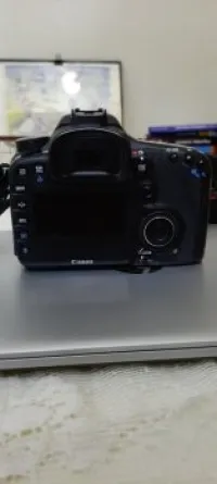 CANON 7D