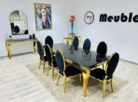 Table de salle à manger avec 8 chaises