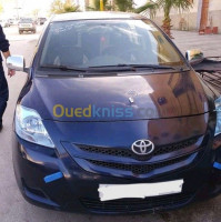 biskra-algerie-citadine-toyota-yaris-2007