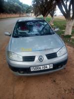 oran-arzew-algerie-moyenne-berline-renault-megane-2-2004