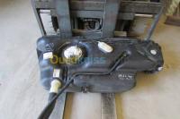 تلمسان-ندرومة-الجزائر-قطع-هيكل-السيارة-réservoir-207essence-207-diesel-clio2