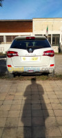 bejaia-algerie-tout-terrain-suv-renault-koleos-privilège-2012