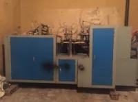 Machine fabrication de gobelets 