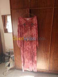 الجزائر-الأبيار-آخر-robe-d-hôtesse-neuve