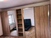 Poseurs , montage de meubles