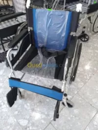 FAUTEUIL ROULANT AVEC FREIN كرسي متحرك