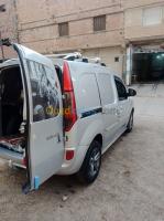 ghardaia-metlilli-algerie-commerciale-renault-kangoo-grand-confort-utilitaire-2015