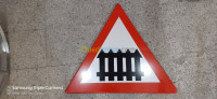 industrie-fabrication-panneaux-signalisation-routiere-dar-el-beida-alger-algerie