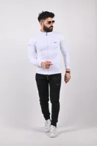 Sur-Vêtement Nike