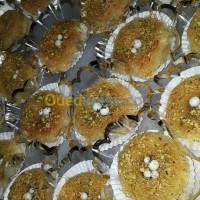 الجزائر-دالي-ابراهيم-توريد-الطعام-و-حلويات-كعيكعات-مطليين-مسكرين-قطايف