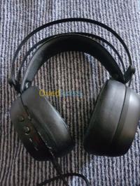 alger-bouzareah-algerie-casque-microphone-tt-esport