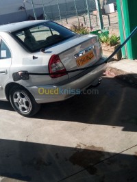 سيدي-بلعباس-الحصيبة-الجزائر-صالون-سيدان-hyundai-accent-gls-2015
