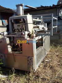 البويرة-الهاشمية-الجزائر-صناعة-و-تصنيع-machine-thermofourmeuse