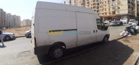 oran-bir-el-djir-algerie-fourgon-ford-transit-2015