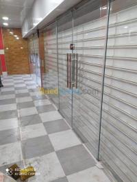 boumerdes-ouled-moussa-algeria-construction-works-vitrine-trompé-sécurité