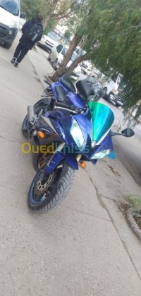 بجاية-أقبو-الجزائر-دراجة-نارية-سكوتر-yaamaha-r6-2008