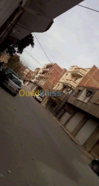 باتنة-الجزائر-شقة-byaa-shk-14-ghrf-batn