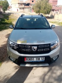 تبسة-الونزة-الجزائر-سيارة-صغيرة-dacia-sandero-stepway-restylée-2018