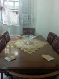 Table de salle à manger - 6 chaises 