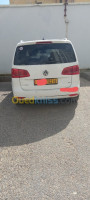 bouira-bouiche-algerie-break-familiale-volkswagen-touran-match-2012