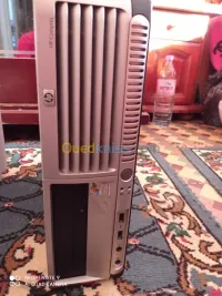 كمبيوتر لبيع