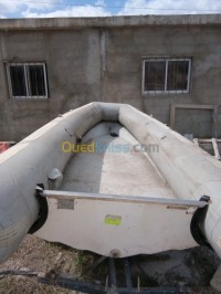 سكيكدة-الجزائر-قارب-زورق-aqua-mar-zodiac-2000